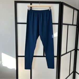 [L] Wind River Women’s Dark Ocean Blue Base Layer Tight Medium Weight Legging